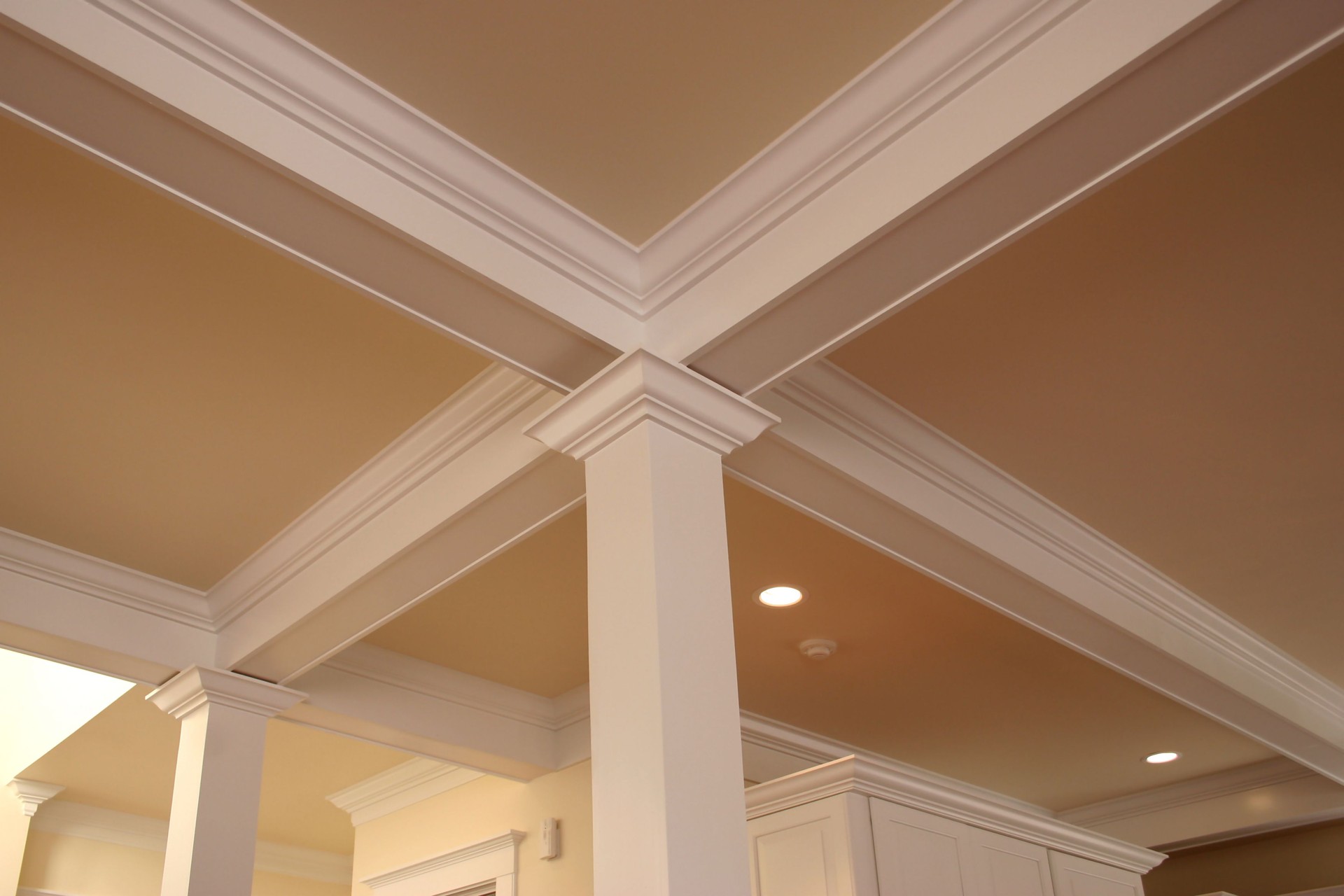 crown molding detail